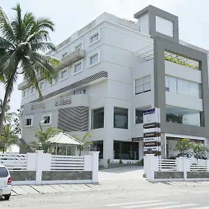 https://hotel-moonlit-regency.kerala-hotels.net